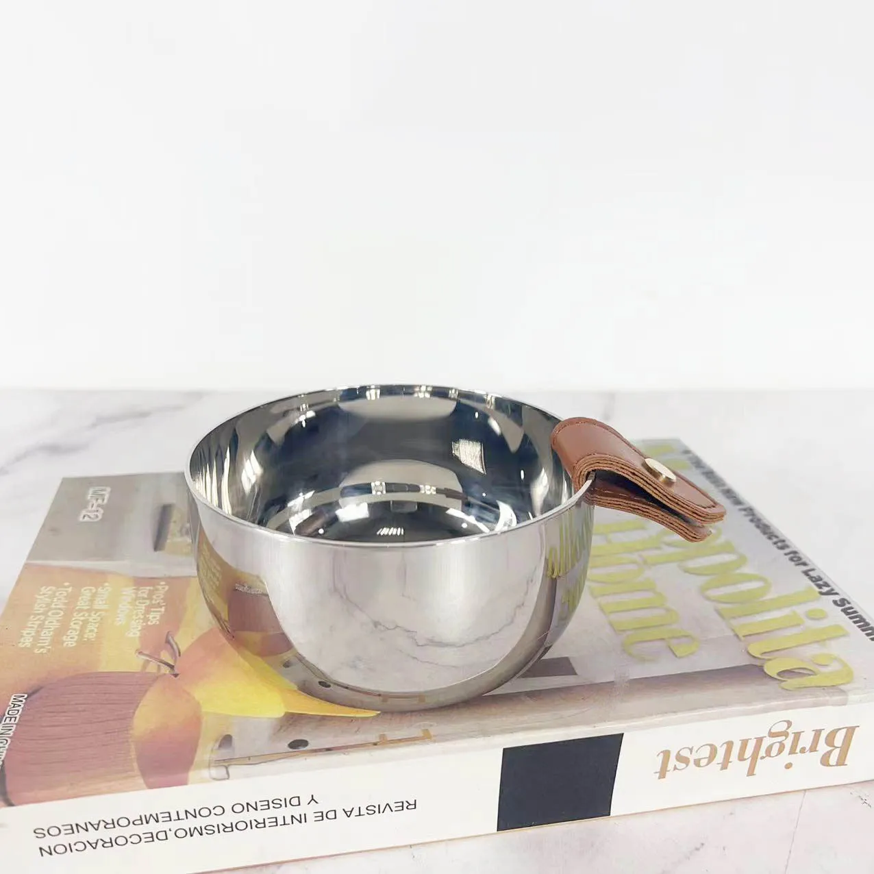 Современное кожаное ведерко дл – обзор и цена Ice Bucket Silver